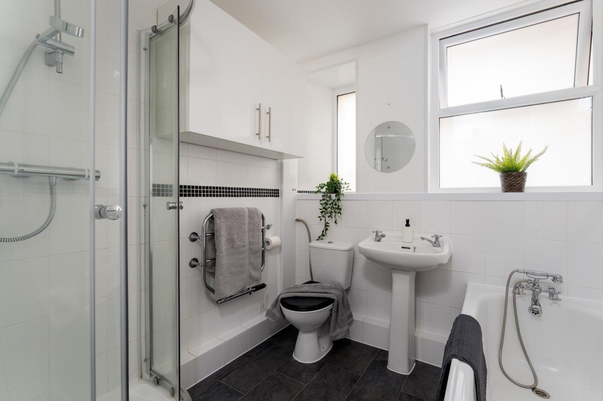 Near Beach, Torquay Heights Modern Apartments, Pet Friendly Δωμάτιο φωτογραφία